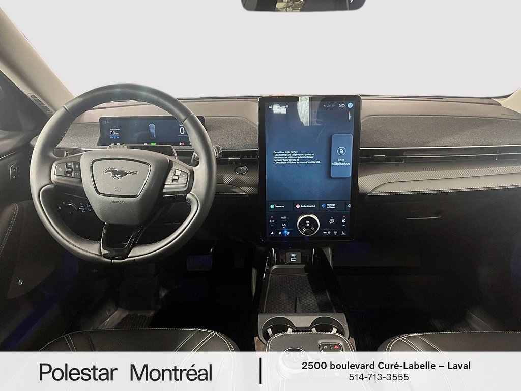 2022 Ford Mustang Mach-E Premium in Laval, Quebec - 13 - w1024h768px