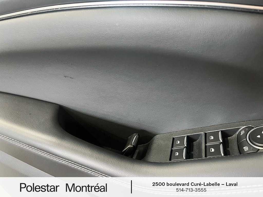 2022 Ford Mustang Mach-E Premium in Laval, Quebec - 19 - w1024h768px