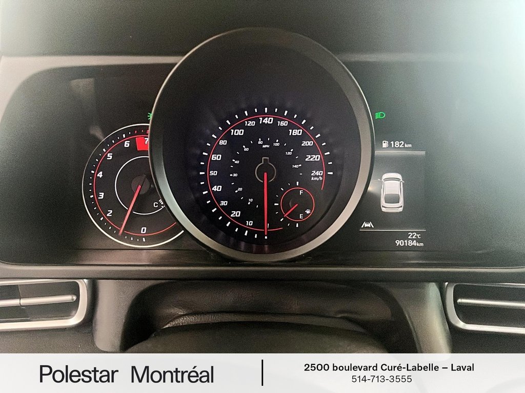 2022 Hyundai Elantra Preferred in Laval, Quebec - 13 - w1024h768px