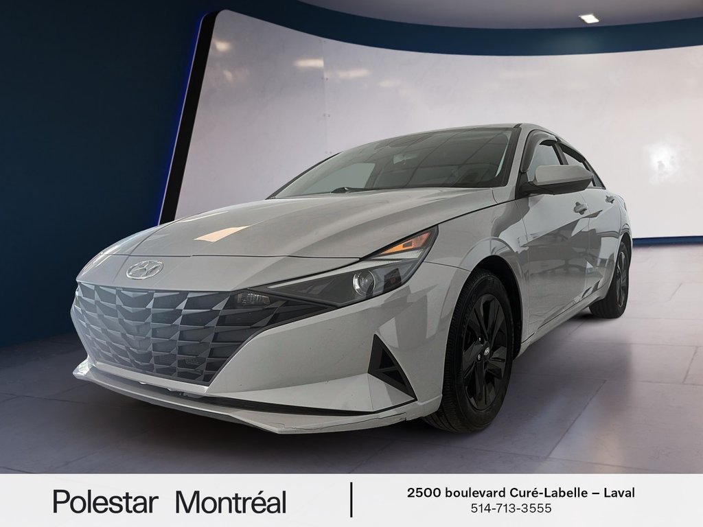 2022 Hyundai Elantra Preferred in Laval, Quebec - 1 - w1024h768px