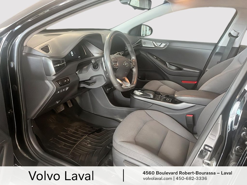 2021 Hyundai Ioniq Electric Preferred in Laval, Quebec - 9 - w1024h768px