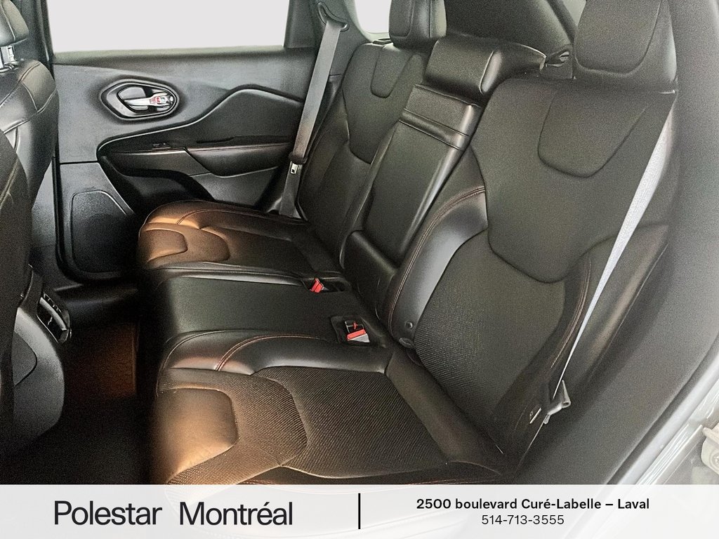 Jeep Cherokee Trailhawk Elite 2019 à Laval, Québec - 11 - w1024h768px