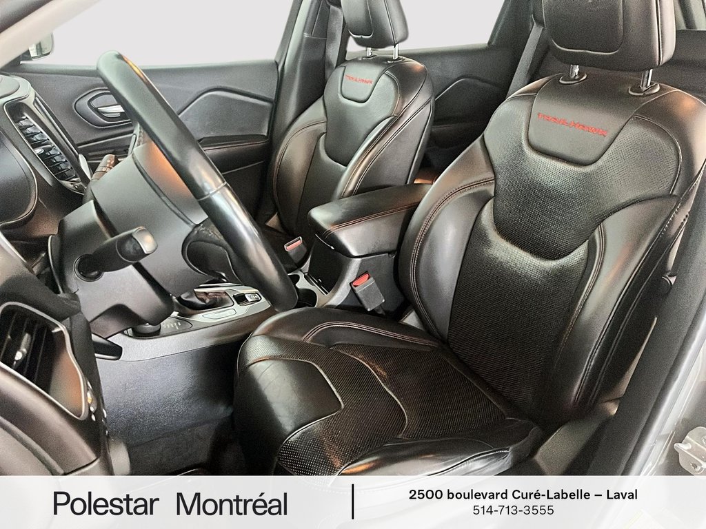 Jeep Cherokee Trailhawk Elite 2019 à Laval, Québec - 10 - w1024h768px