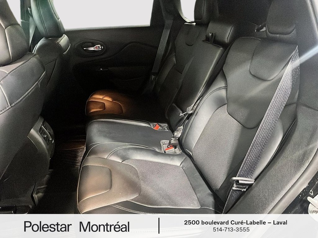 2022 Jeep Cherokee Altitude in Laval, Quebec - 11 - w1024h768px