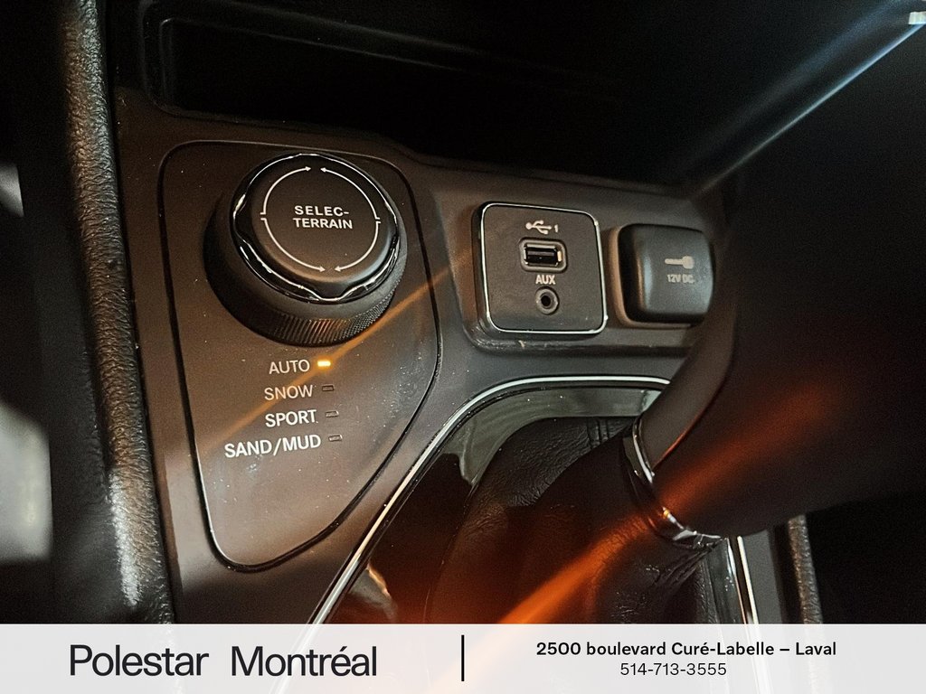 2022 Jeep Cherokee Altitude in Laval, Quebec - 17 - w1024h768px