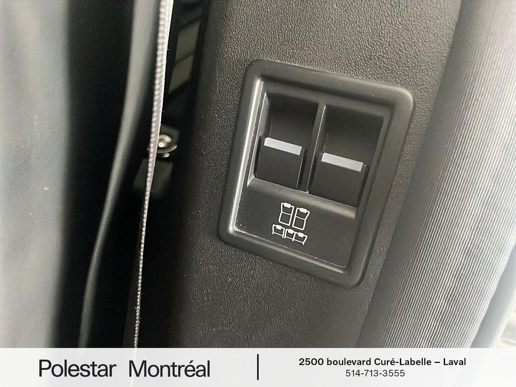 2020 Land Rover Discovery HSE in Laval, Quebec - 14 - w1024h768px