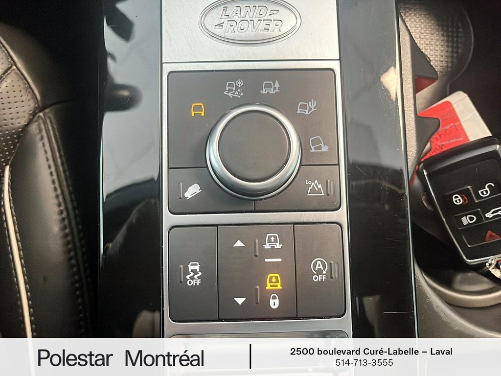 2020 Land Rover Discovery HSE in Laval, Quebec - 20 - w1024h768px