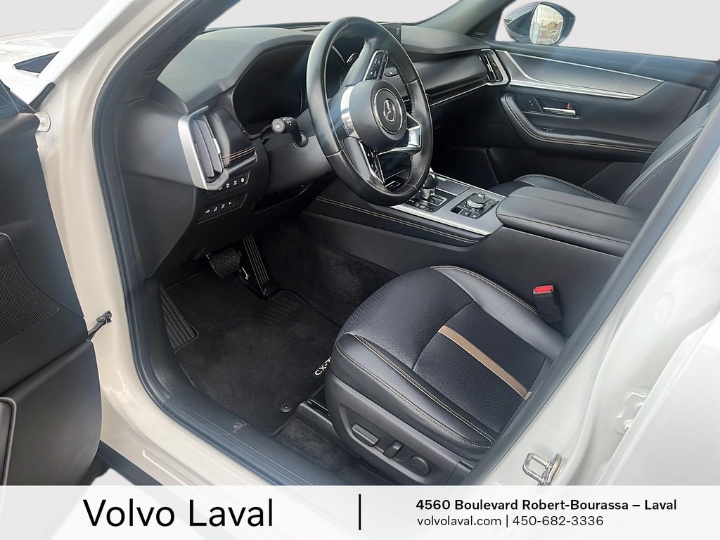 Mazda CX-70 PHEV GT 2025 à Laval, Québec - 9 - w1024h768px