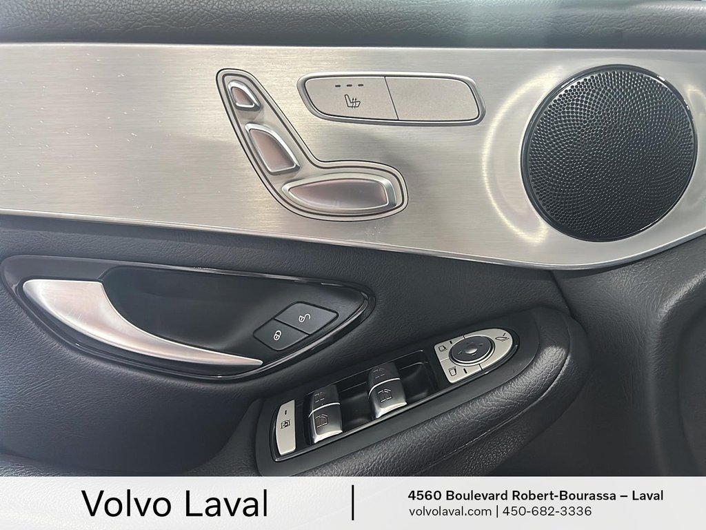 2018 Mercedes-Benz GLC 300 in Laval, Quebec - 16 - w1024h768px
