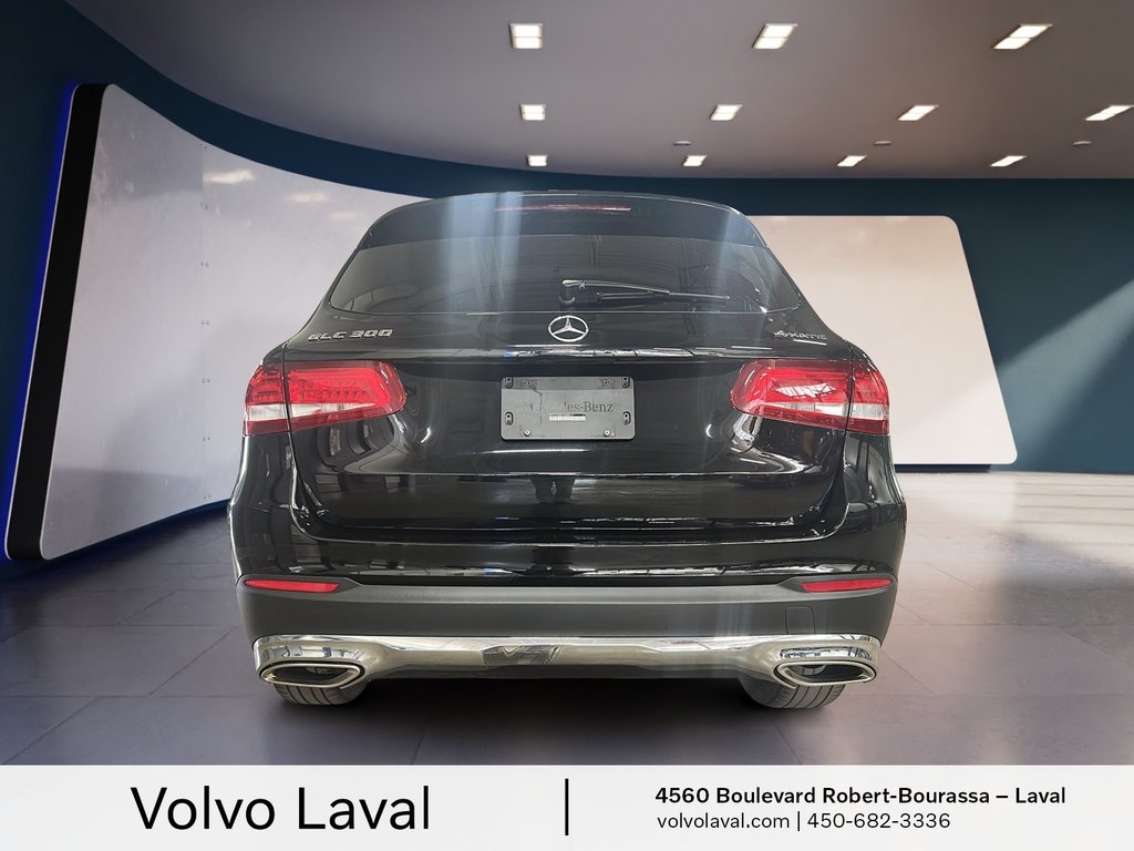 2018 Mercedes-Benz GLC 300 in Laval, Quebec - 5 - w1024h768px