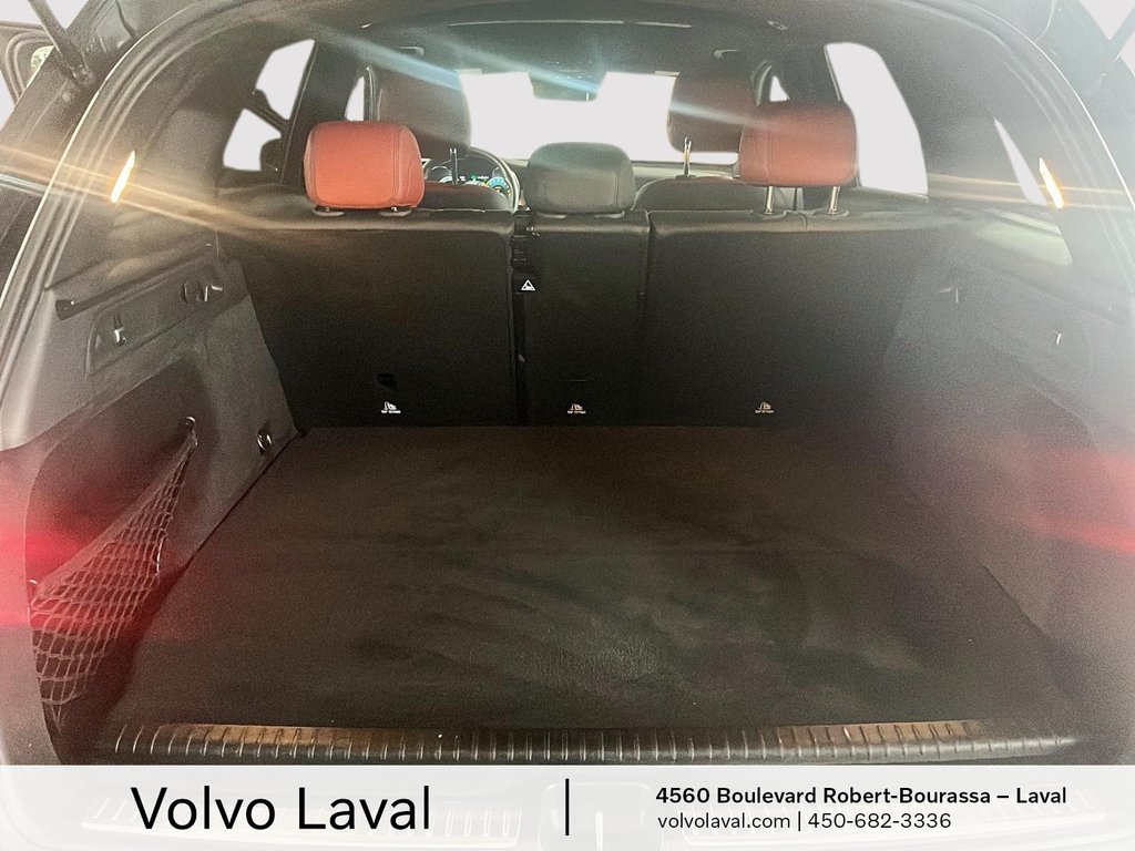 Mercedes-Benz GLC 350e 2020 à Laval, Québec - 15 - w1024h768px