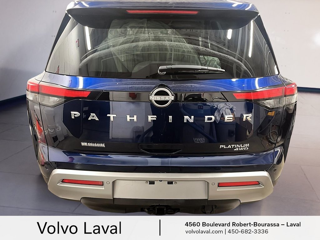 Nissan Pathfinder Platinum 2023-4