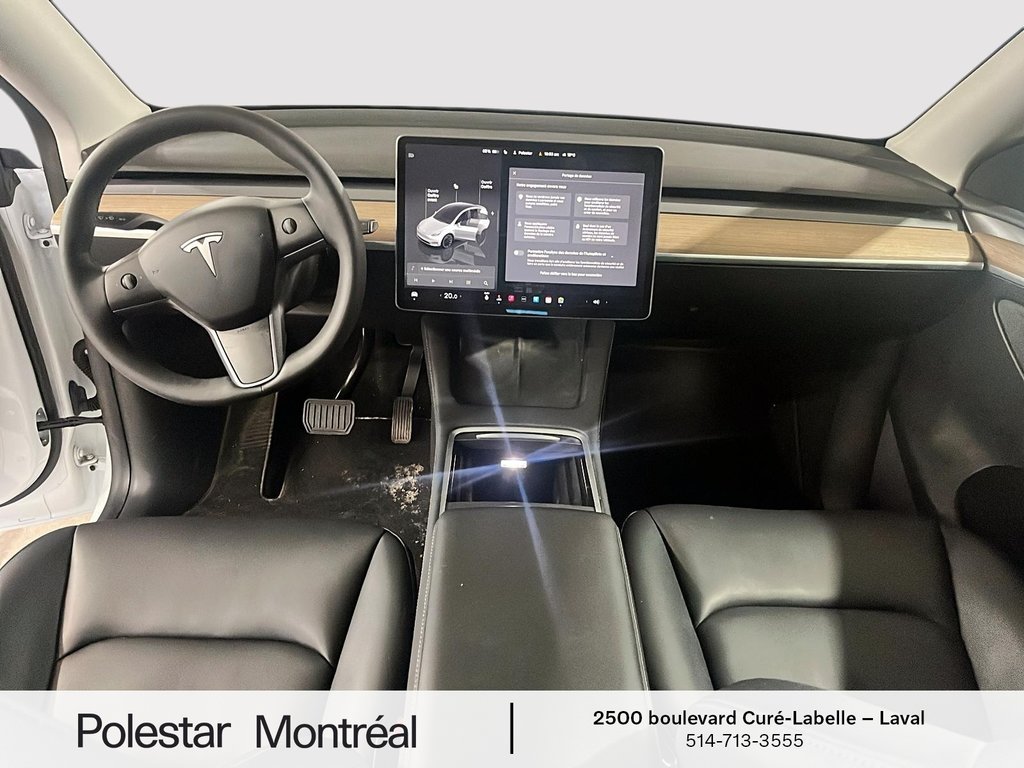 2023 Tesla Model Y BASE in Laval, Quebec - 13 - w1024h768px
