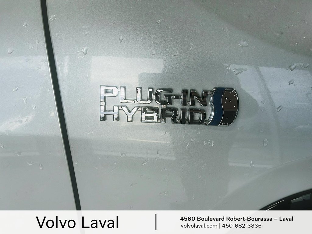 2023 Toyota RAV4 Prime XSE in Laval, Quebec - 21 - w1024h768px