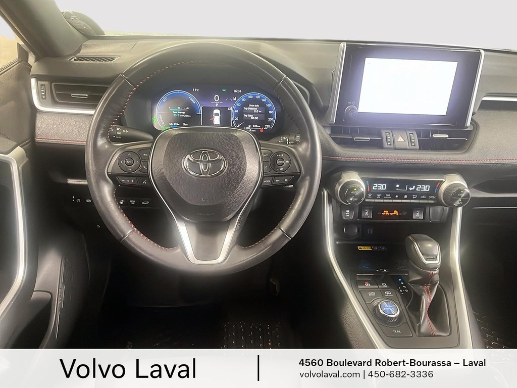 2023 Toyota RAV4 Prime XSE in Laval, Quebec - 11 - w1024h768px