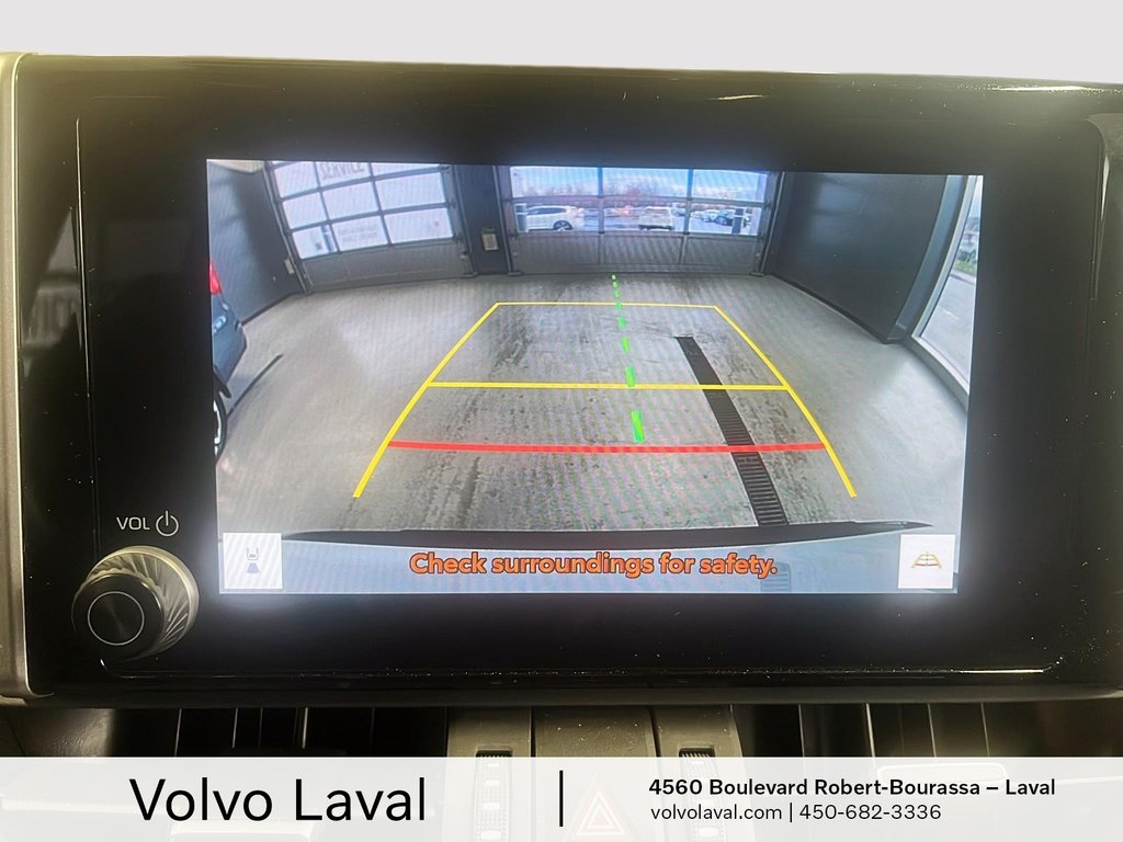 2023 Toyota RAV4 Prime XSE in Laval, Quebec - 14 - w1024h768px