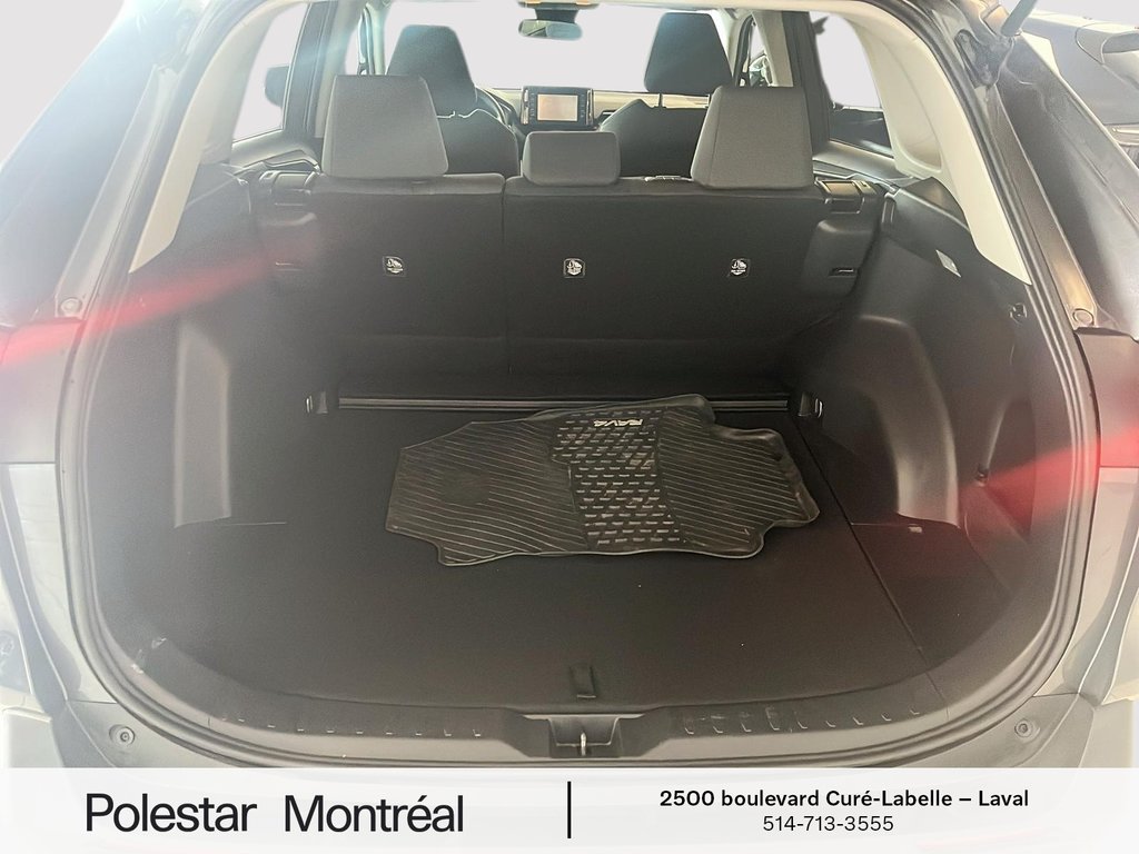 Toyota RAV4 LE 2021 à Laval, Québec - 21 - w1024h768px