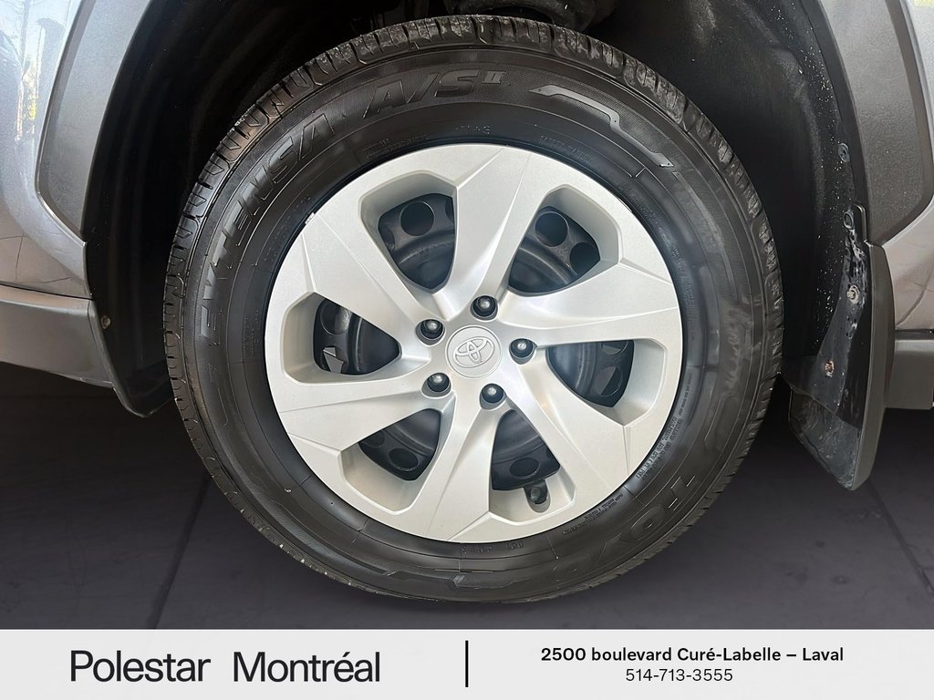 Toyota RAV4 LE 2021 à Laval, Québec - 4 - w1024h768px