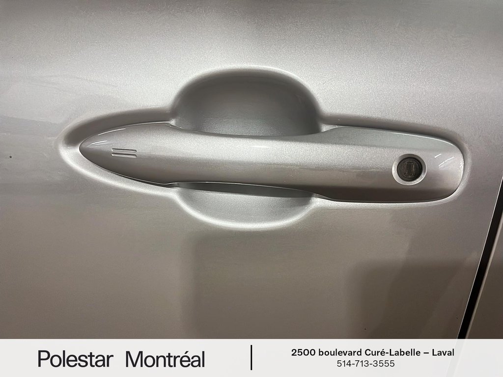 Toyota Venza XLE 2023 à Laval, Québec - 26 - w1024h768px