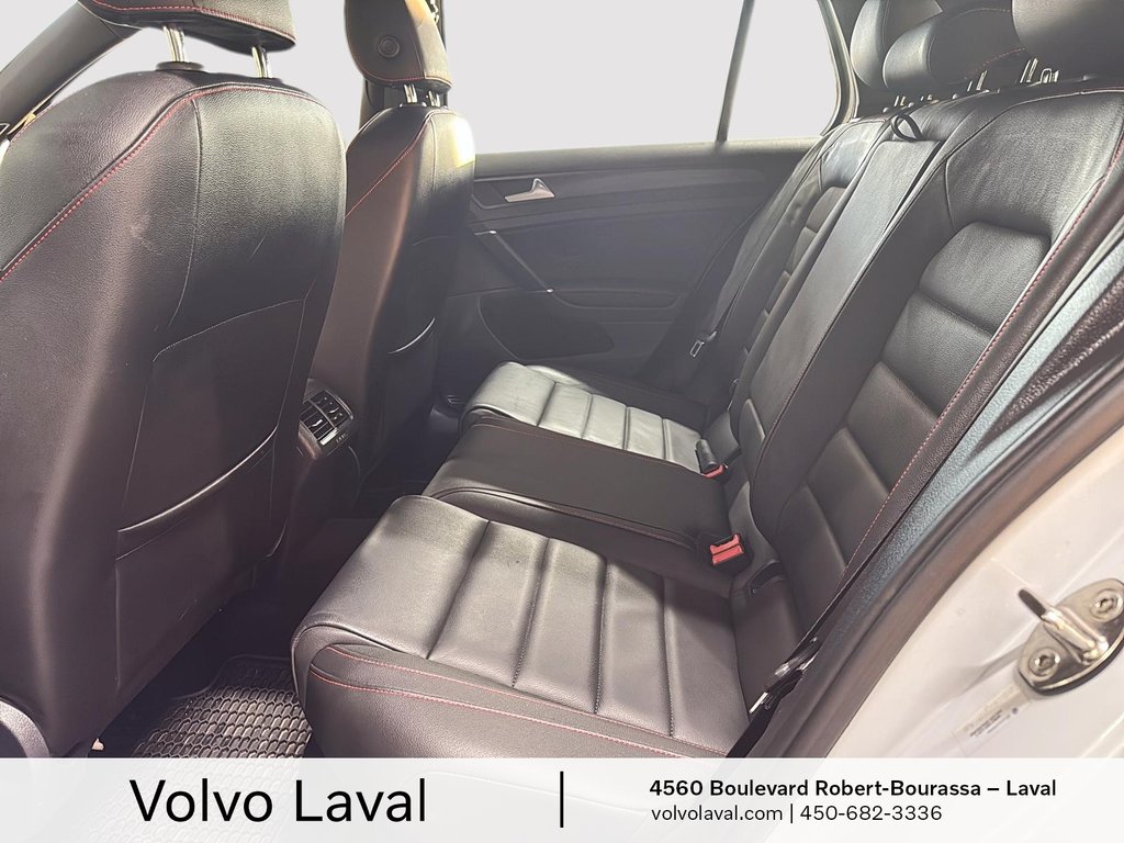 2019 Volkswagen Golf GTI BASE in Laval, Quebec - 10 - w1024h768px