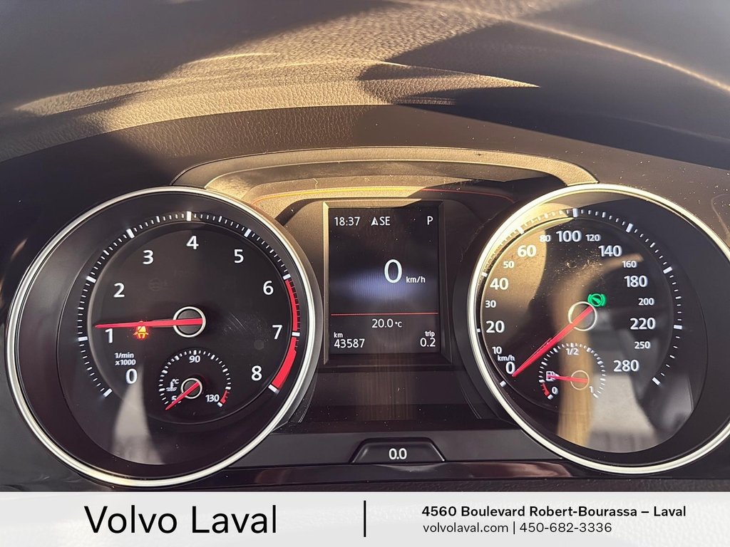 2019 Volkswagen Golf GTI BASE in Laval, Quebec - 13 - w1024h768px