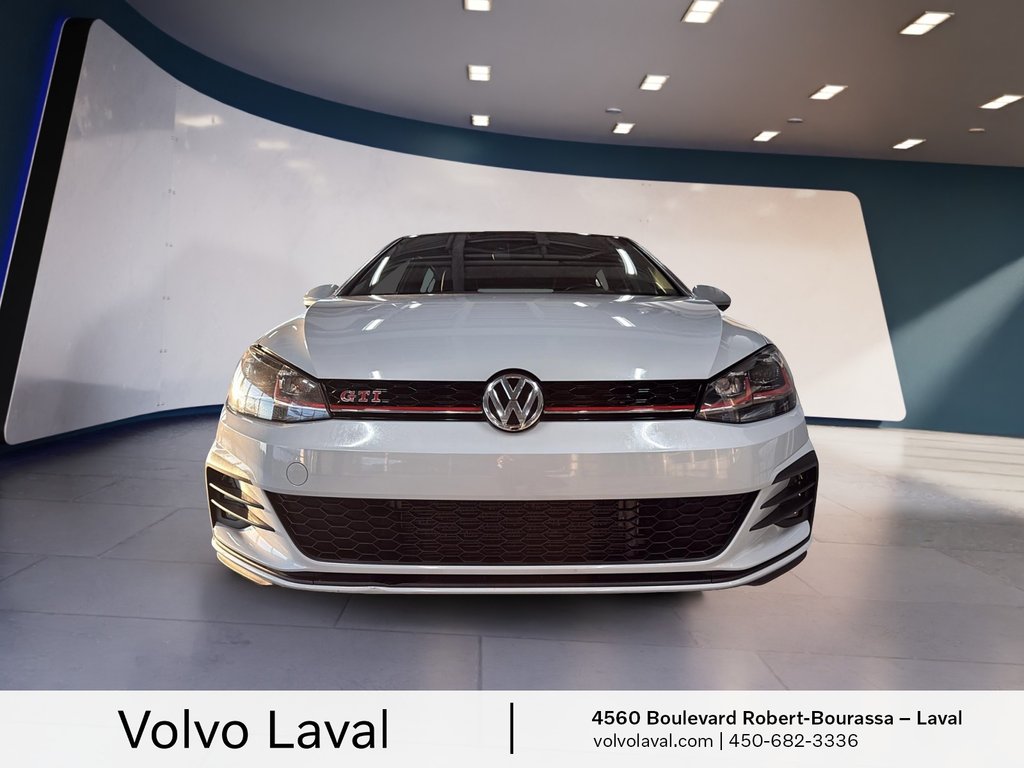 2019 Volkswagen Golf GTI BASE in Laval, Quebec - 2 - w1024h768px