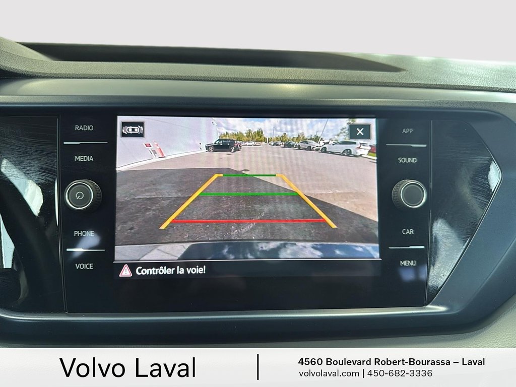 2023 Volkswagen Taos Comfortline in Laval, Quebec - 12 - w1024h768px