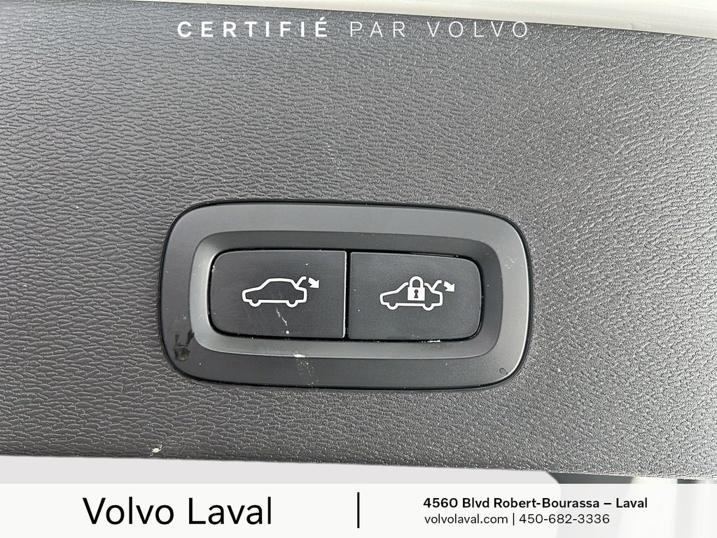 Volvo C40 Recharge Pure Electric Plus 2023 à Laval, Québec - 20 - w1024h768px