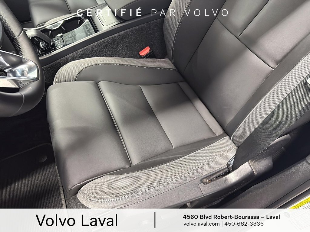 2025 Volvo EC40 Core in Laval, Quebec - 7 - w1024h768px