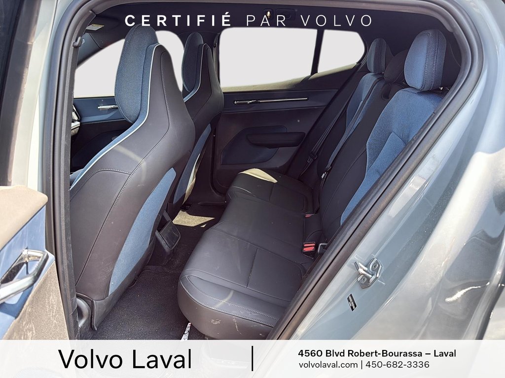 Volvo EX30 Ultra 2025 à Laval, Québec - 8 - w1024h768px