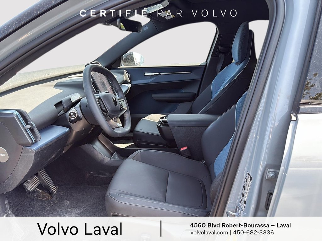 Volvo EX30 Ultra 2025 à Laval, Québec - 6 - w1024h768px