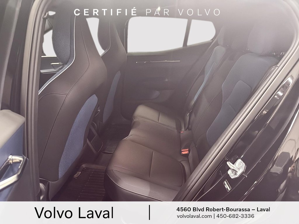 2025 Volvo EX30 Core in Laval, Quebec - 10 - w1024h768px