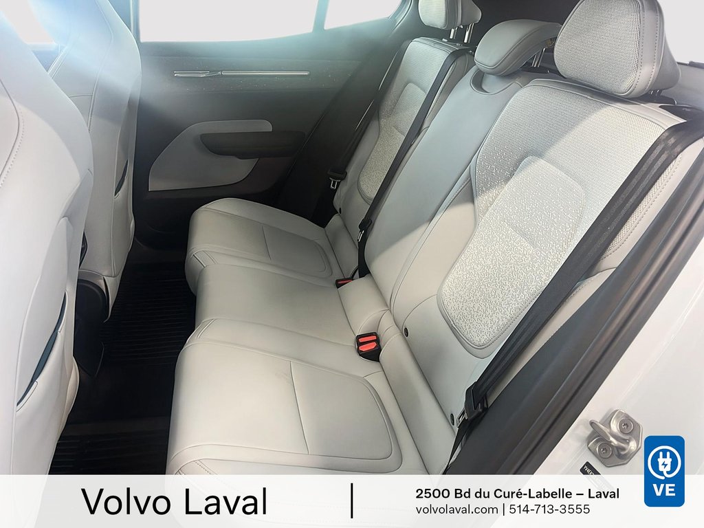 2025 Volvo EX30 Ultra in Brossard, Quebec - 11 - w1024h768px