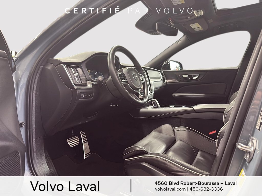 2022 Volvo S60 Recharge R-Design in Laval, Quebec - 9 - w1024h768px