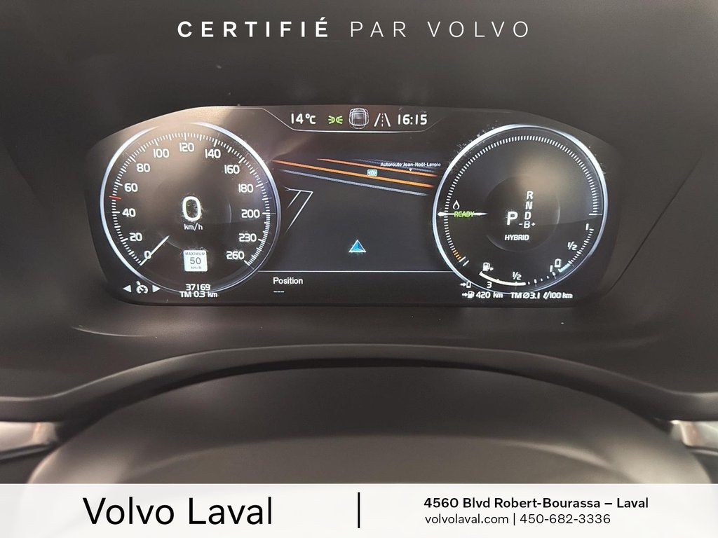 2022 Volvo S60 Recharge R-Design in Laval, Quebec - 17 - w1024h768px