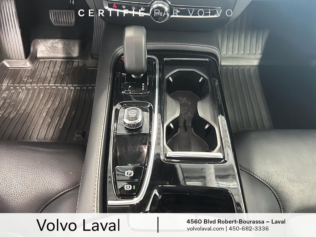 Volvo S60 Recharge Plus Dark Theme 2024 à Laval, Québec - 20 - w1024h768px