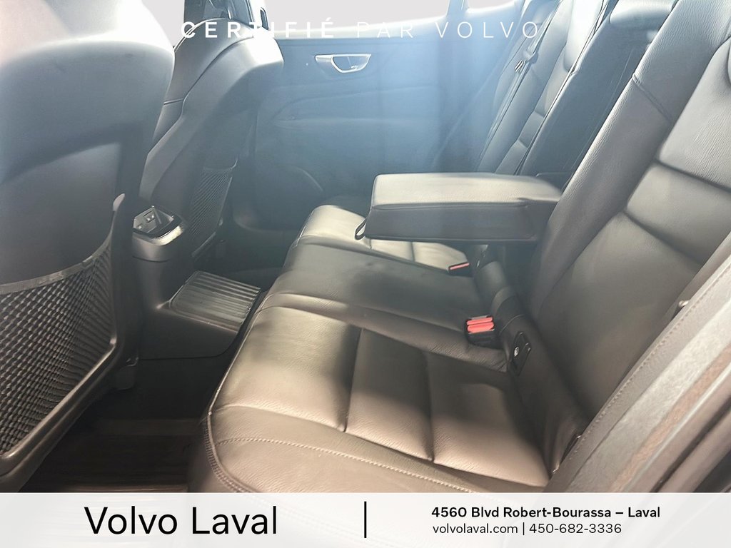 Volvo S60 Recharge Plus Dark Theme 2024 à Laval, Québec - 21 - w1024h768px