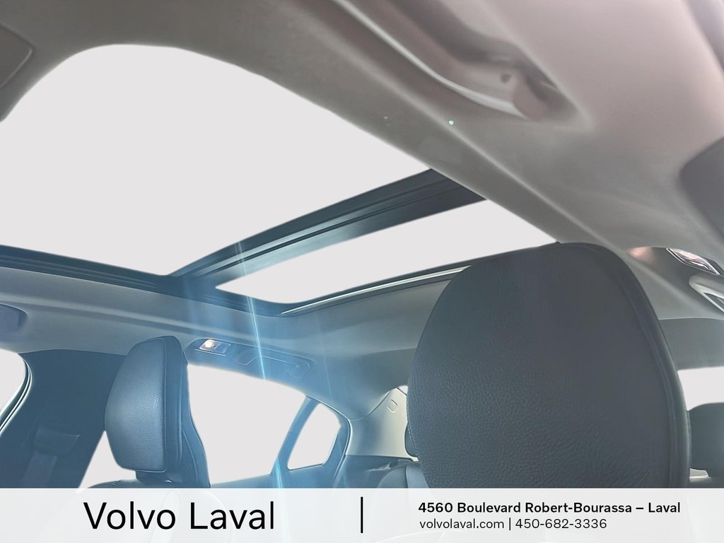 2019 Volvo S60 Momentum in Laval, Quebec - 13 - w1024h768px