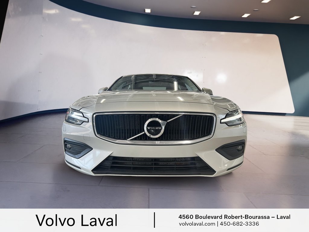 2019 Volvo S60 Momentum in Laval, Quebec - 2 - w1024h768px