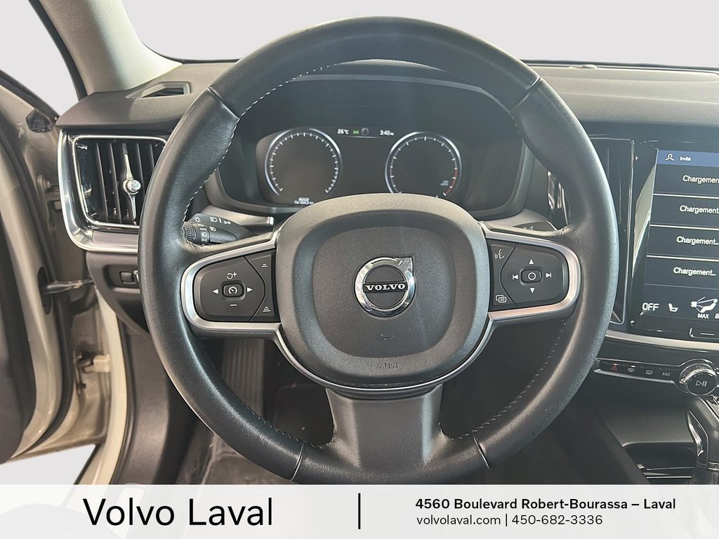 2019 Volvo S60 Momentum in Laval, Quebec - 8 - w1024h768px