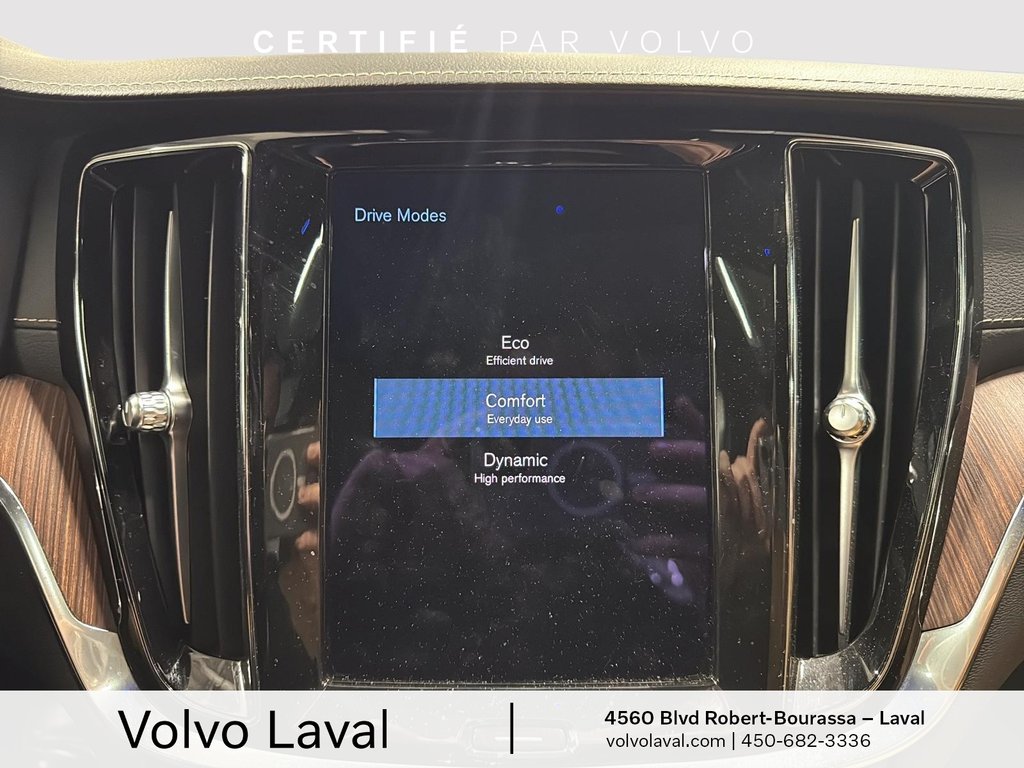 Volvo S60 Inscription 2021 à Laval, Québec - 17 - w1024h768px