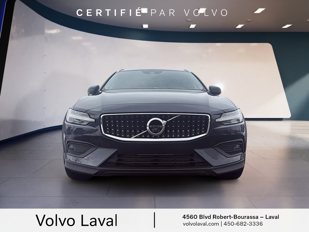 Volvo V60 Cross Country BASE 2020 à Brossard, Québec - 2 - w1024h768px