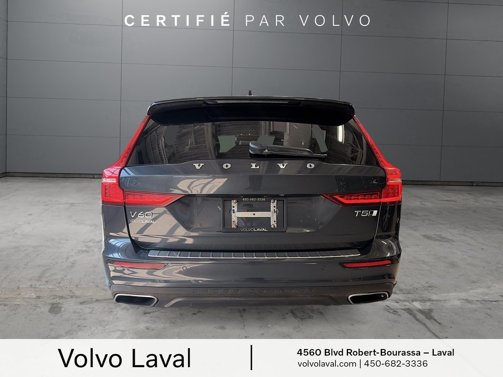 2020 Volvo V60 Cross Country in Laval, Quebec - 3 - w1024h768px