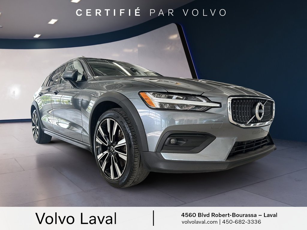 Volvo V60 Cross Country BASE 2021 à Laval, Québec - 3 - w1024h768px