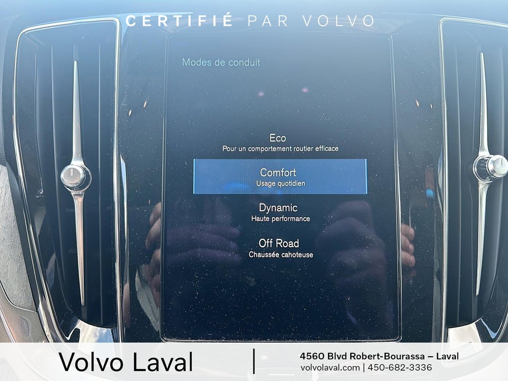 2021 Volvo V60 Cross Country BASE in Laval, Quebec - 13 - w1024h768px