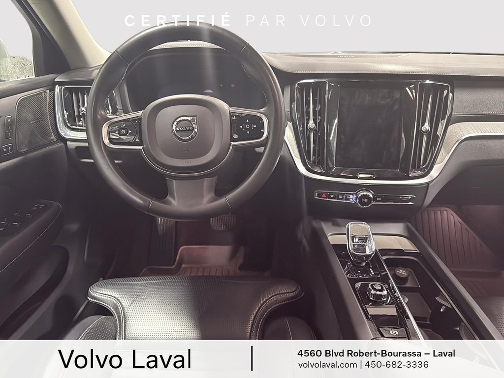 2024 Volvo V60 Cross Country Ultimate in Laval, Quebec - 12 - w1024h768px