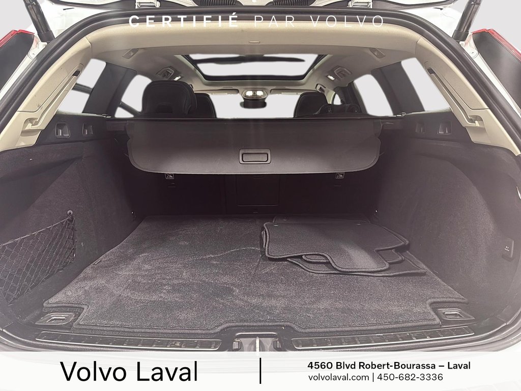 2024 Volvo V60 Cross Country Ultimate in Laval, Quebec - 18 - w1024h768px