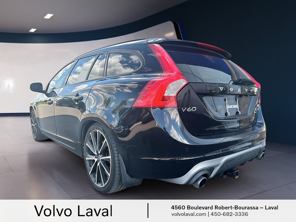 Volvo V60 Dynamic 2018 à Laval, Québec - 3 - w1024h768px