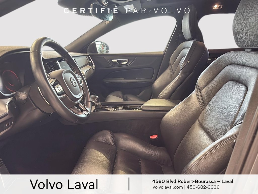 Volvo V60 R-Design 2020 à Laval, Québec - 9 - w1024h768px
