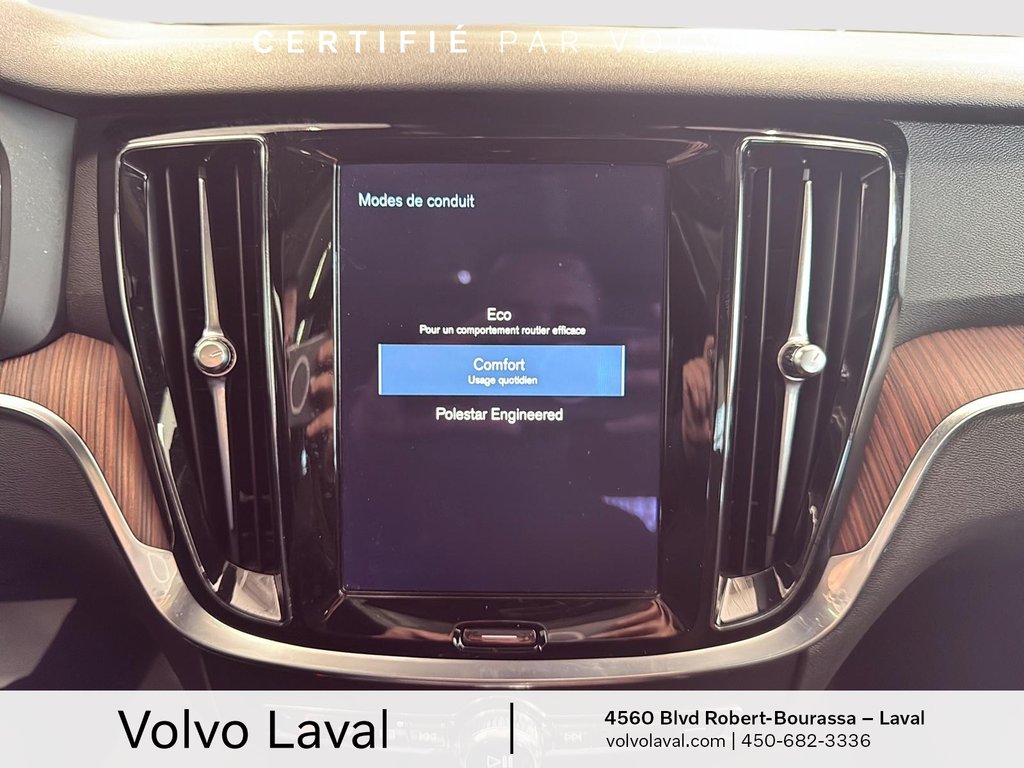 2021 Volvo V60 Momentum in Laval, Quebec - 15 - w1024h768px